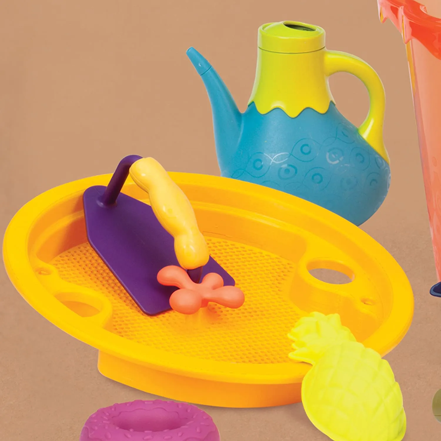 B. toys - Large Bucket Set - Shore Thing - Papaya