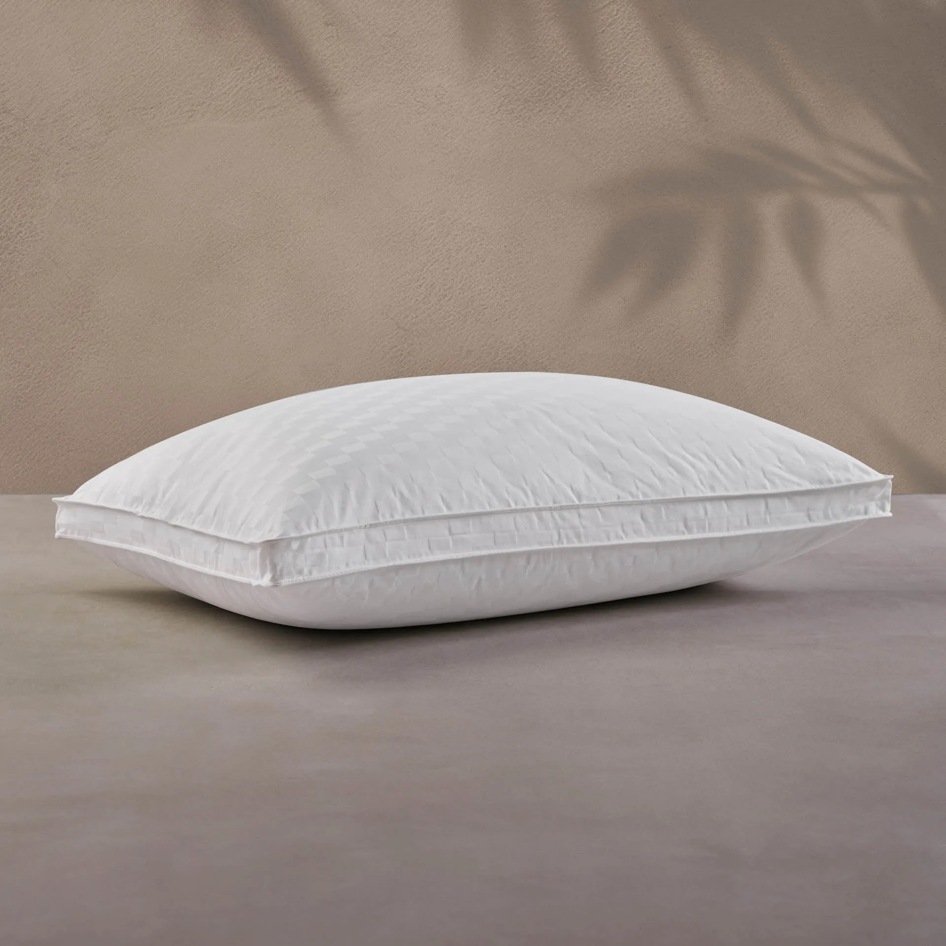 Hotel Sobella Soft Pillow