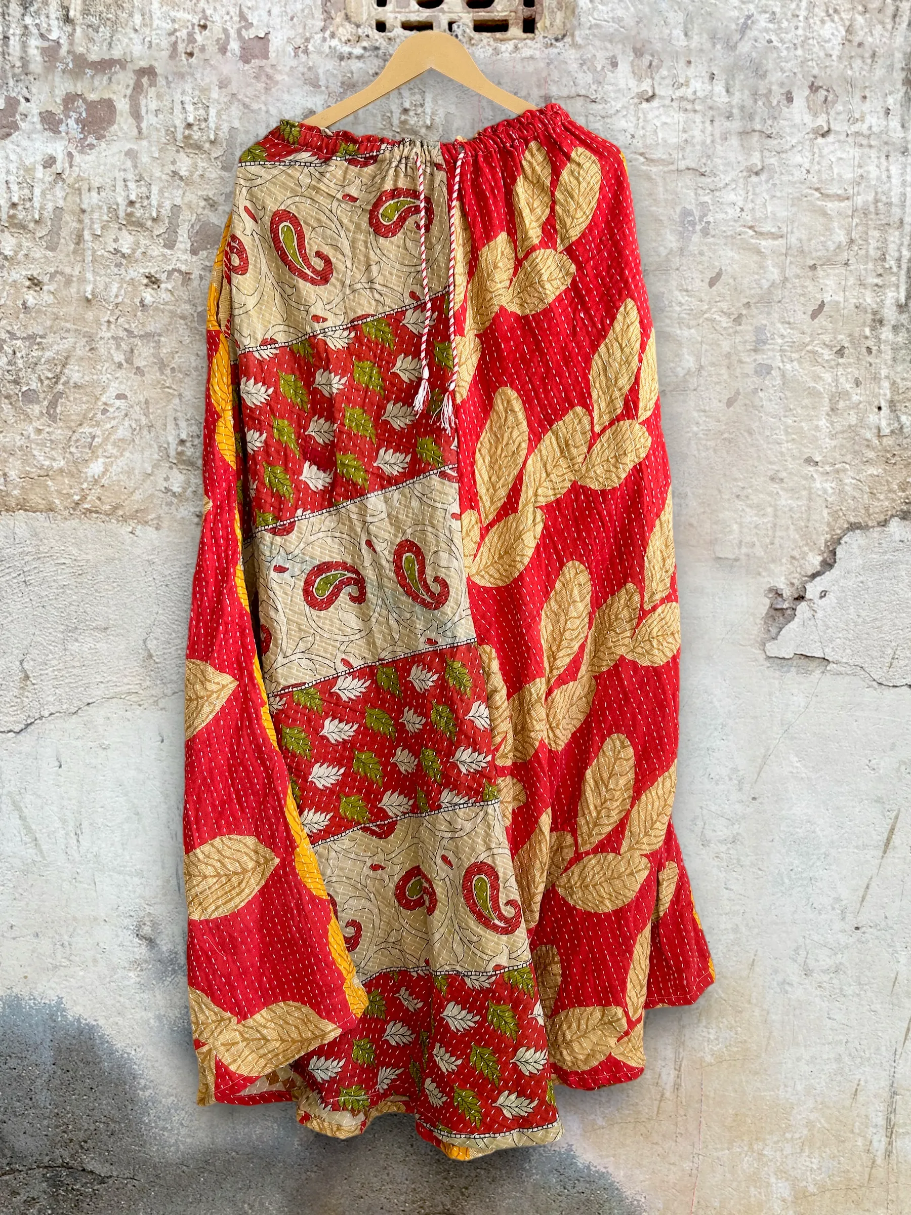 Kantha Bliss Bell Lounger 11 50